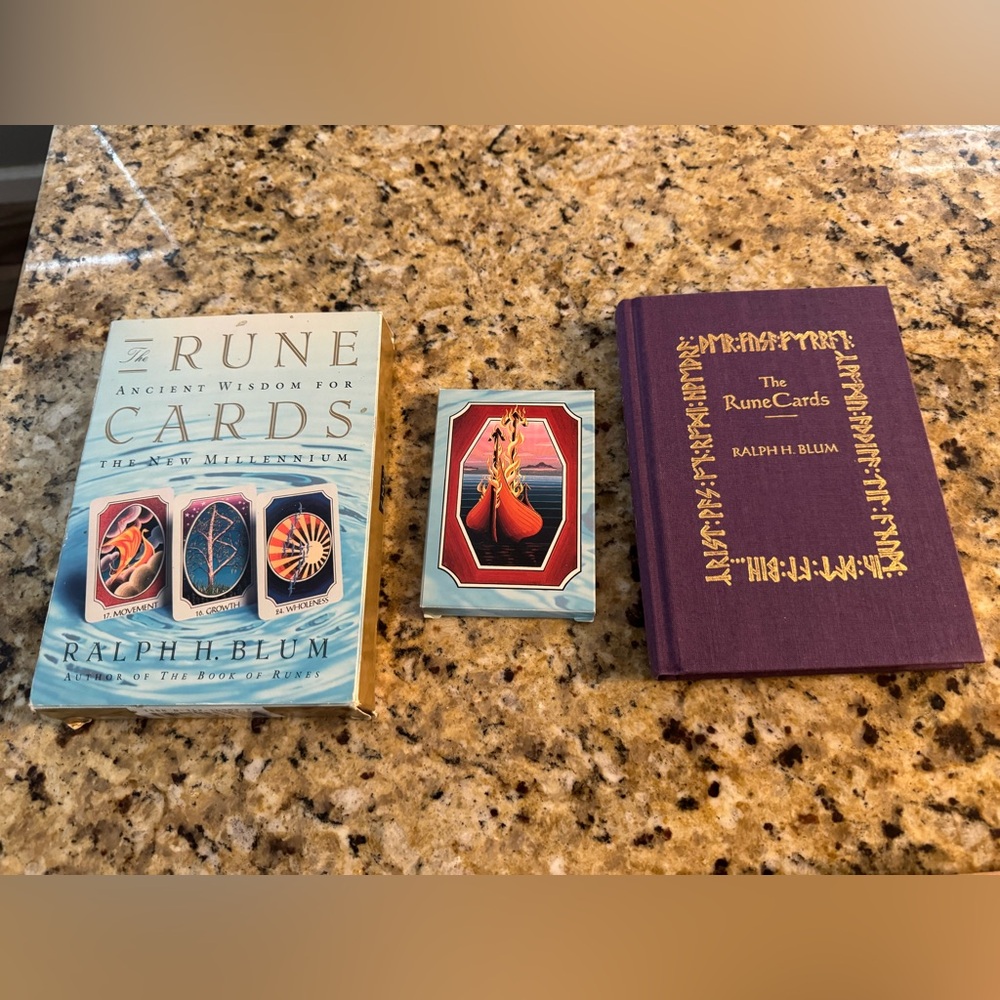 The Runes Pack with Stones and The Cards Book - Picture 5 of 6